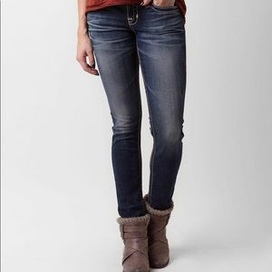 “Jenae” Skinny Stretch Jean NWOT
BIG STAR VINTAGE